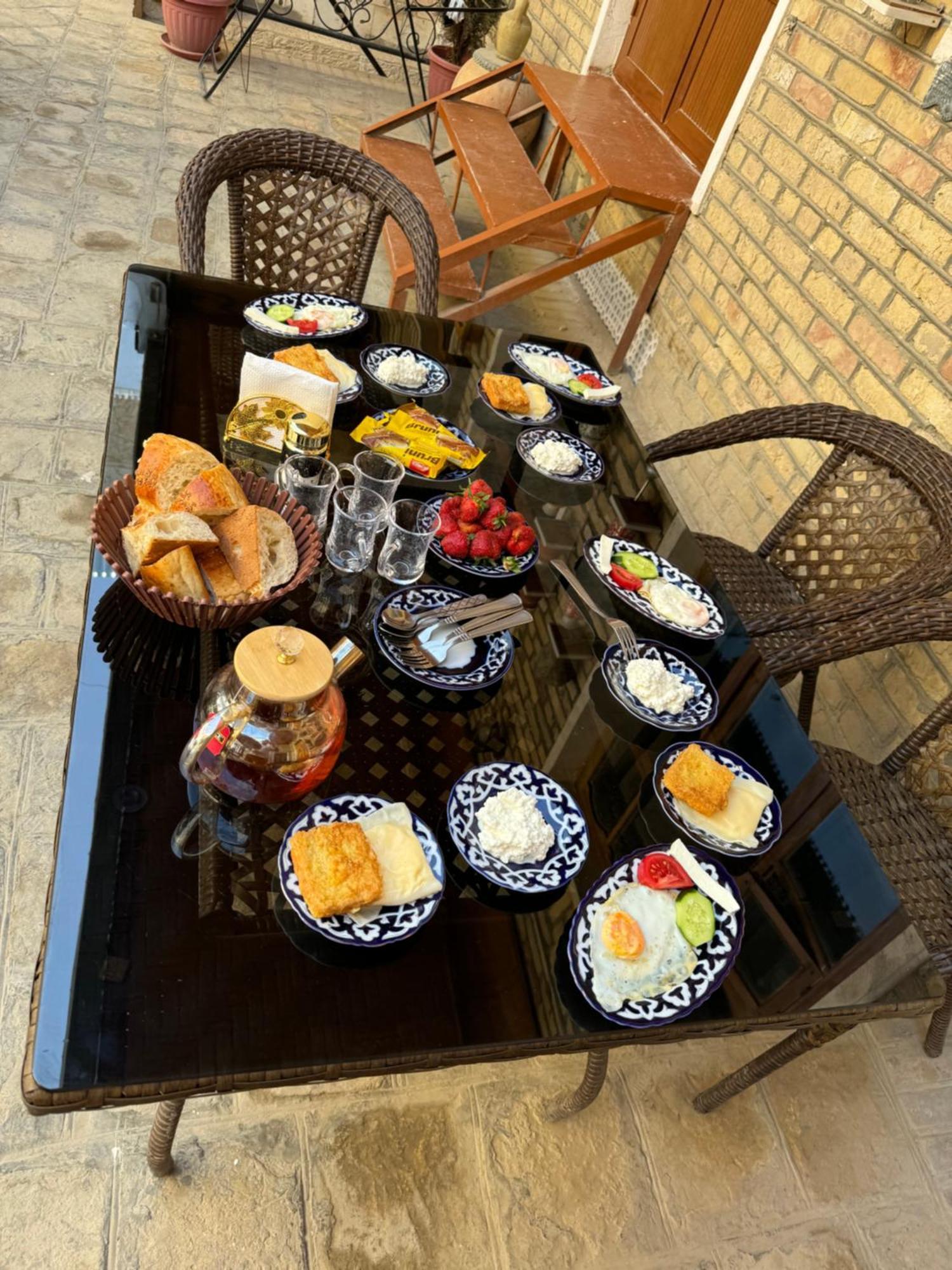 Hotel Ravshan Boutique Bukhara Bagian luar foto